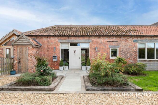 The Stables, 4 Grange Farm Barns, Hougham