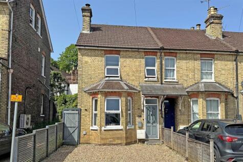 Garlands Road, Redhill