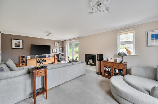 1417338-11-69b299...