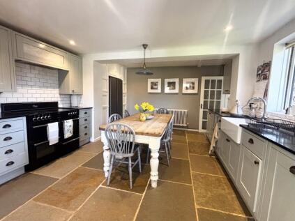 Priest Close, Nettlebed, Henley-on-Thames, RG9