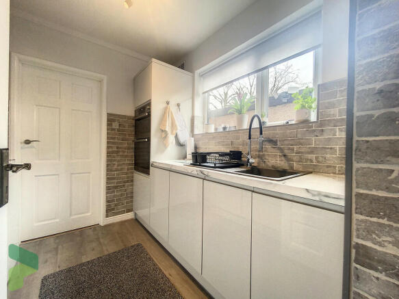 Fitted kitchen