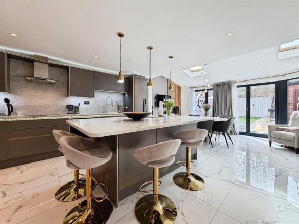 1c0211db--4D84-8E7C-17DACC557E2D-35923-00000EC4196