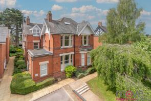 Flat 10, 24 Hazelhurst, Eldorado Road, Cheltenham GL50 2PT