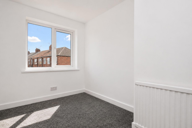 3 bed Terraced for sale Image 12