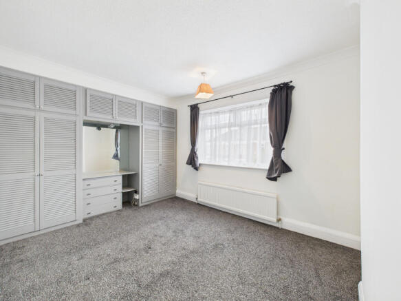 2 bed Semi-Detached to rent Image 10