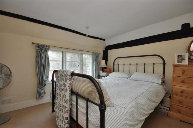 Bed 1