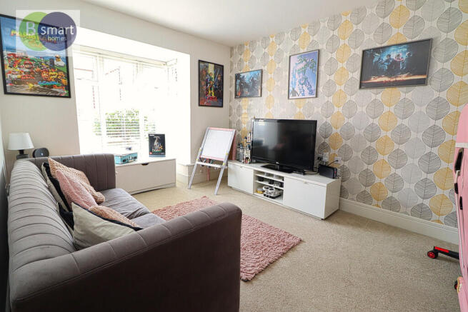 4 bed Detached for sale Image 10