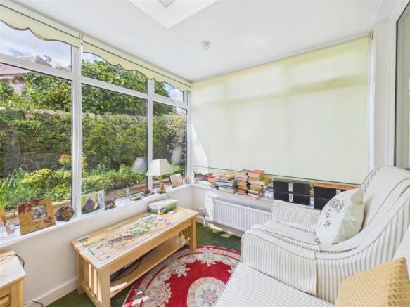 3 bed Detached Bungalow for sale Image 7