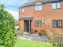 26, Balmoral Way, Basingstoke RG22 4YB