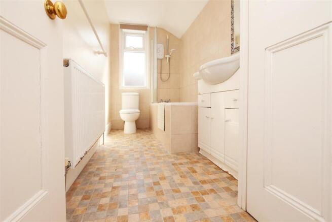 2 bed Terraced for sale Image 12