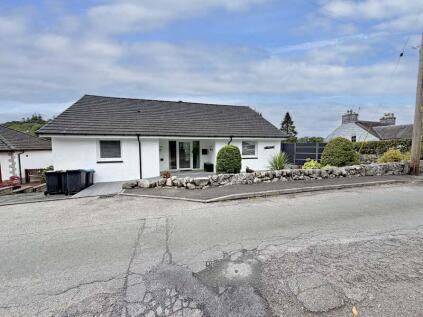Truscot, Barhill Road, Dalbeattie, DG5 4HT