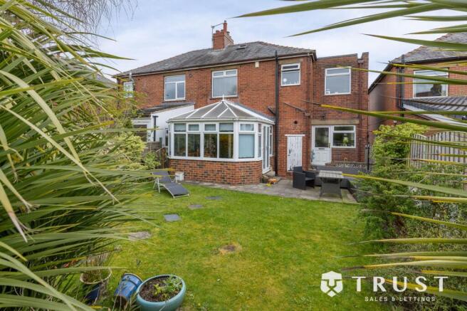 4 bed Semi-Detached for sale Image 3