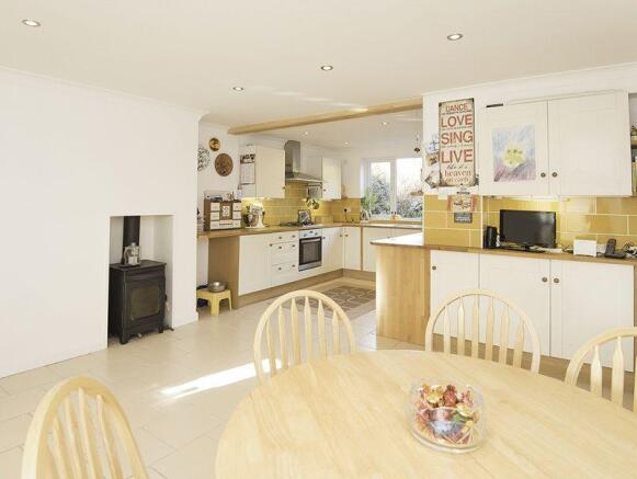 Kitchen dining...