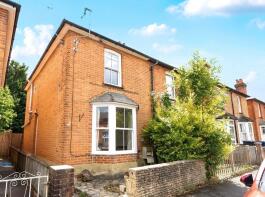 20, George Road, Farncombe, Godalming GU7 3LS