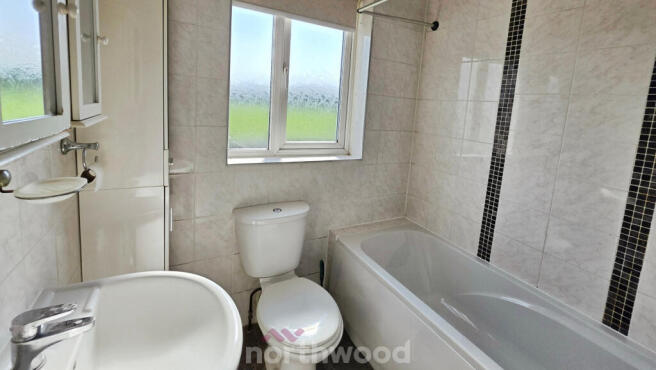 3 bed Semi-Detached for sale Image 5