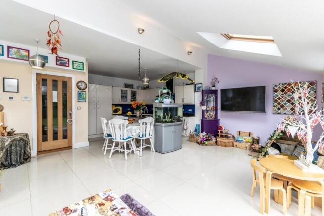 Kitchen/Dining/Livin