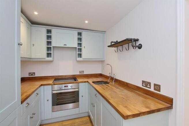 Flat 4 The Toll House (19).JPG