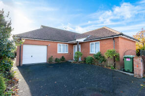 50a, High Road East, Felixstowe IP11 9PU