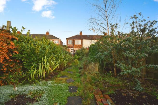 5656b96b-U 20 2814 29.JPG