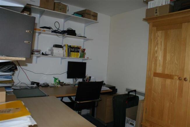 Photo 16