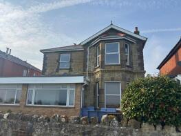 Flat 4, 7, Cliff Road, Sandown PO36 8NS