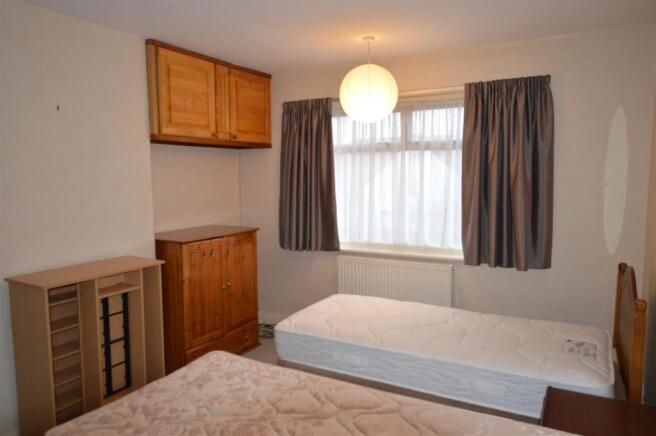 25 park avenue bed2.jpg