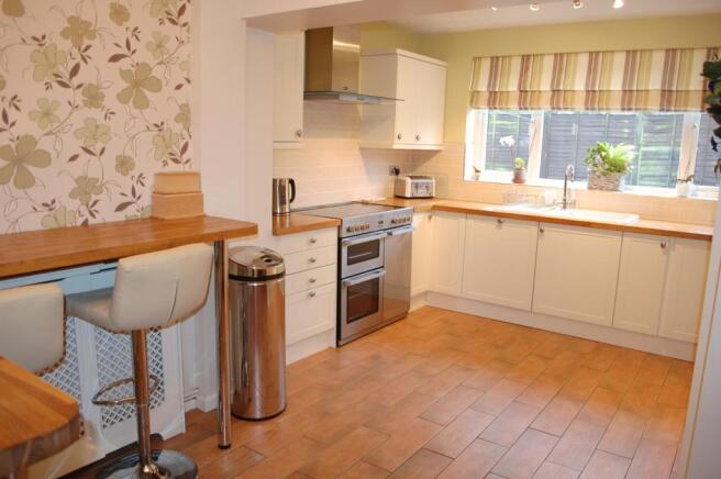 BREAKFAST KITCHEN