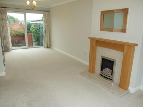 Lounge/ Dining Room