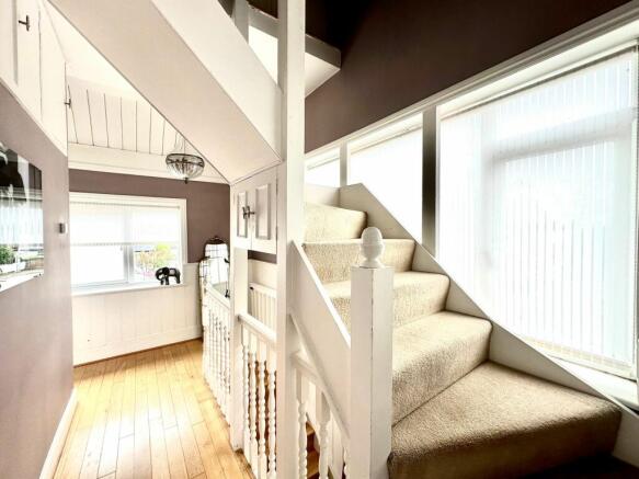 STAIRCASE TO LOFT ROOM
