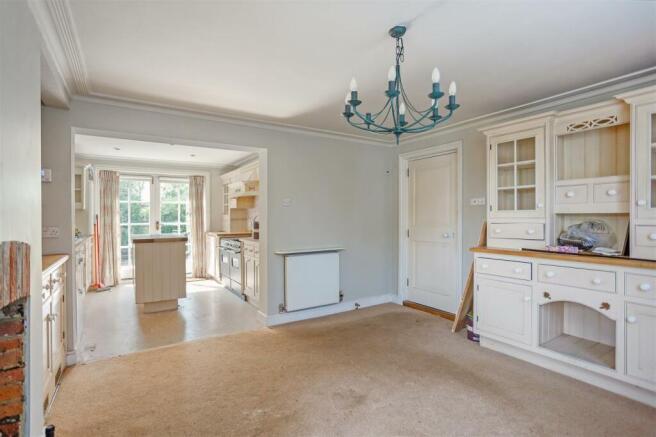 70534_Riverside Bosham Lane Bosham  (8).jpg