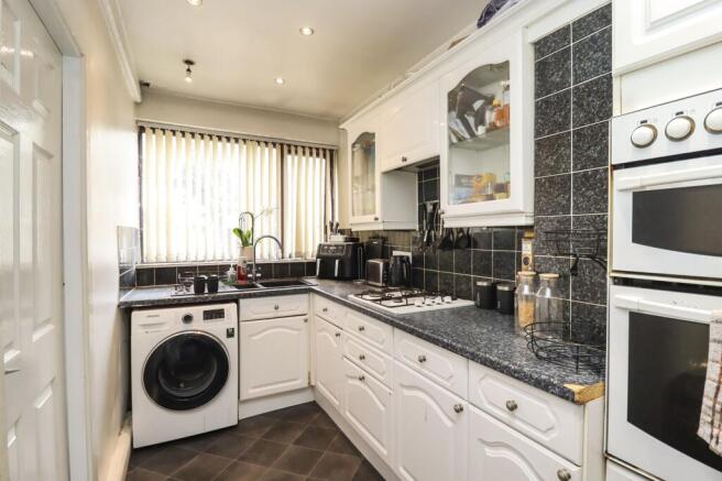 Cleveleys Road, Great Sankey, Warrington photo 5