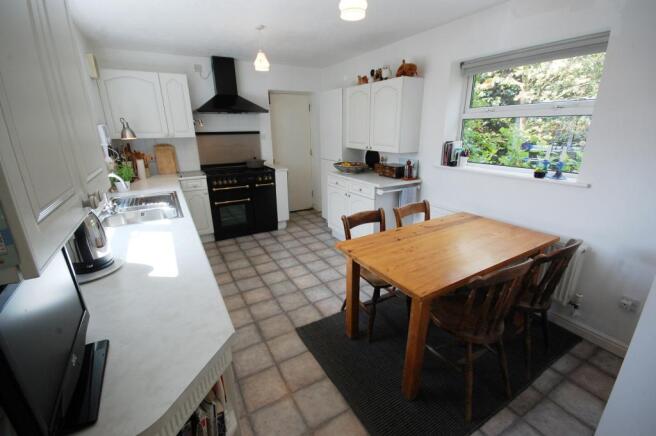 Kitchen/Breakfast