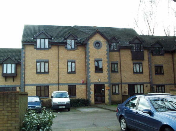 2 double bedroom Flat for rent