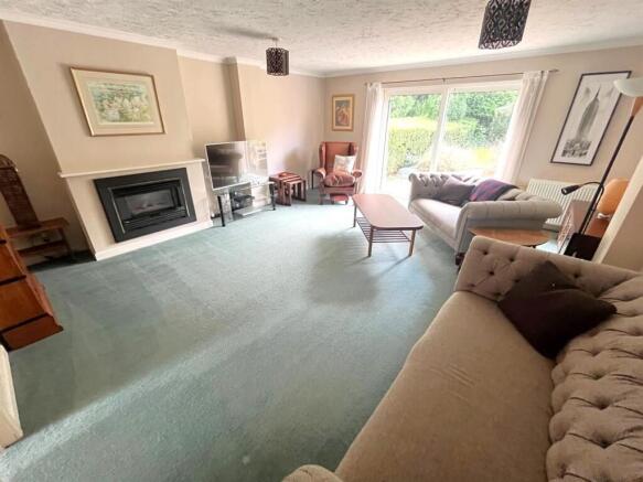 A Highly Extended Four Bedroom Home in Charlton Place, Brentry photo 4