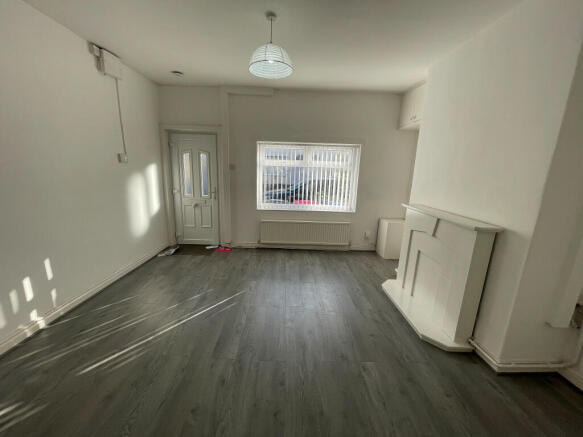 16, New Cross Street, Swinton, Salford photo 4