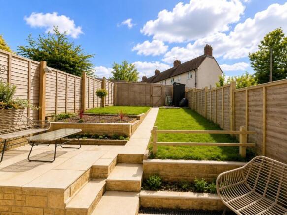 17 Court Orchard - Garden 5.jpeg
