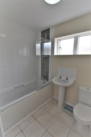 Family Bathroom With Window To Front