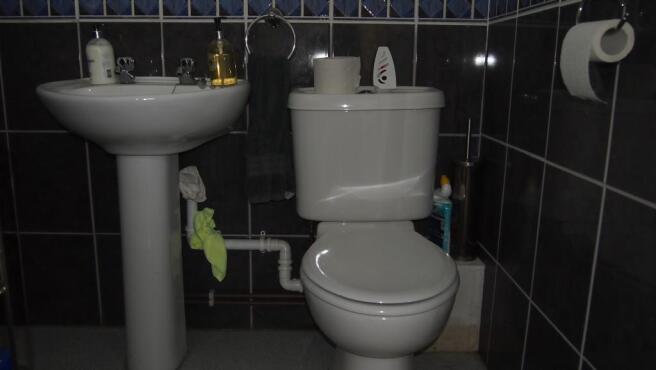 Annex Wet Room