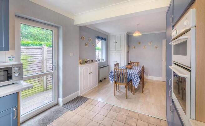 Kitchen/dining ro...