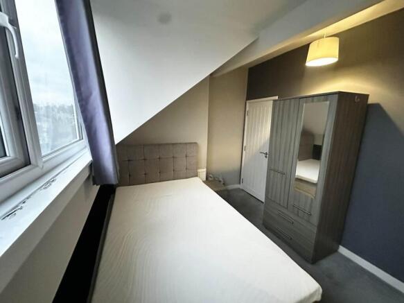 82B4132F-3894-4D0B-8