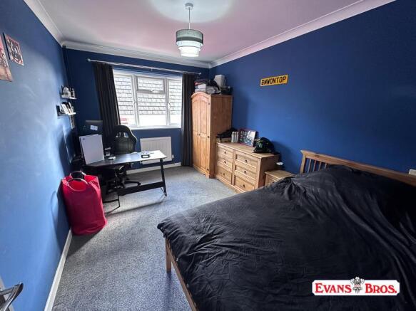 DOUBLE BEDROOM 3