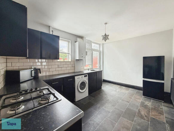 2 bed Terraced for sale Image 6