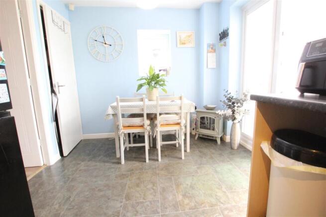 3 bed End of Terrace for sale Image 9