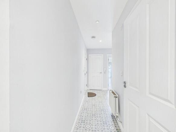 CAM01835G0-PR0425...