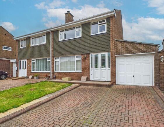 3-bed semi-detached on Lulworth Close, Roselands, Paignton, £300,000