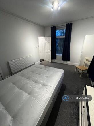 3 bed End of Terrace to rent Image 12