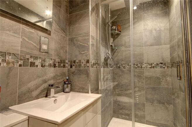 En Suite Pic 1