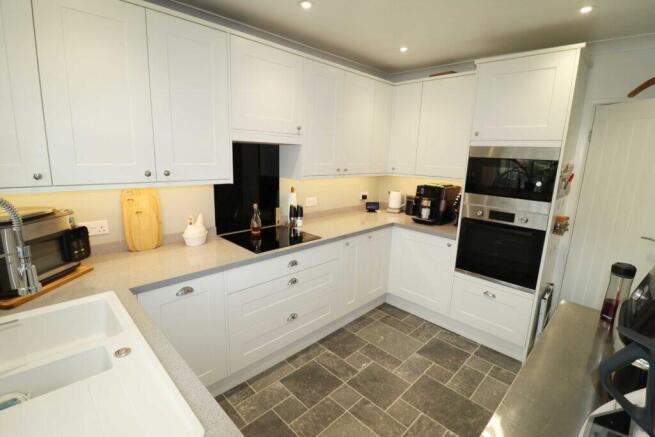 St Marys Road, Hayling Island photo 5