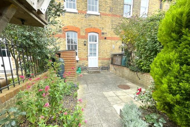 Photo 18