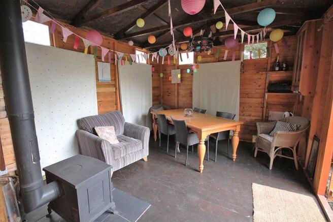 Garden Studio ...